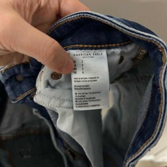 American Eagle Super Stretch Midi Jean Shorts - Picture 5 of 5